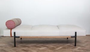 LAMPERT & HARPER DAYBED